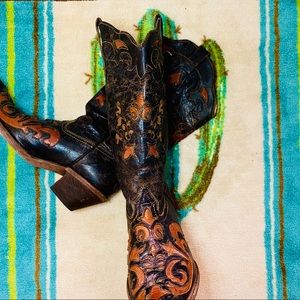 Corral Cowgirl Boots Black and Cognac Lizard